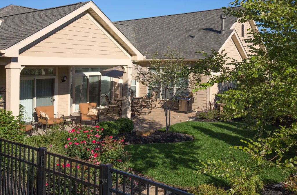 Epcon_Exterior_Photograph_Portico+_0 624